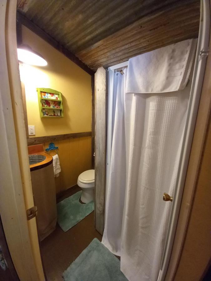Acorn Hideaways Canton Charming Pioneer Suite 1890'S General Store Exteriér fotografie